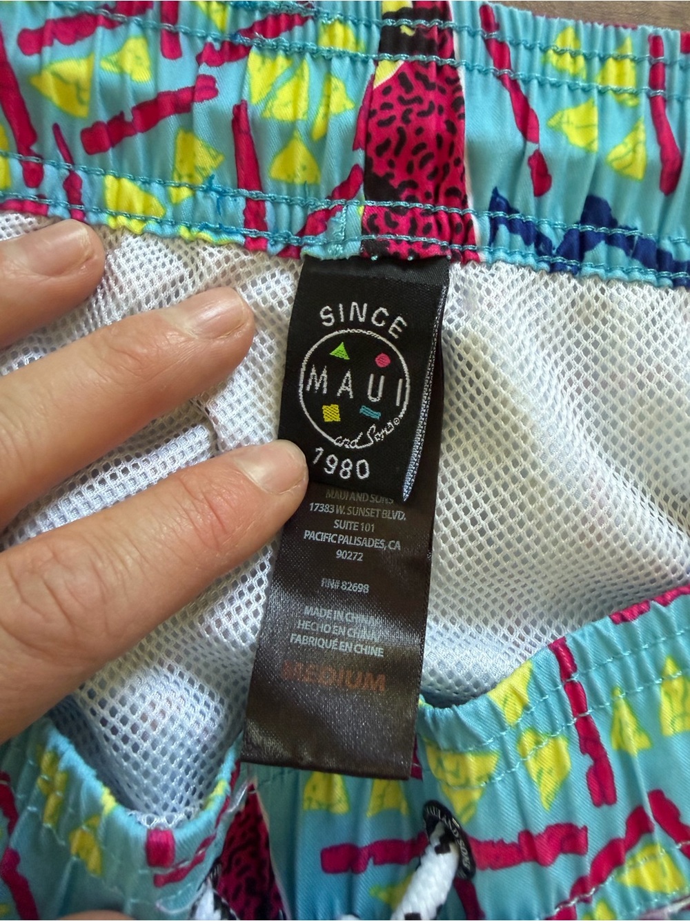 Maui and Sons Men’s Swim Shorts | Retro 80s Geometric Palm Print | Size Medium - Picture 3 of 4